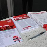Aalten, FNV, bloemenvouwers, gemeentekantoor, 1 juni 2016 013.jpg